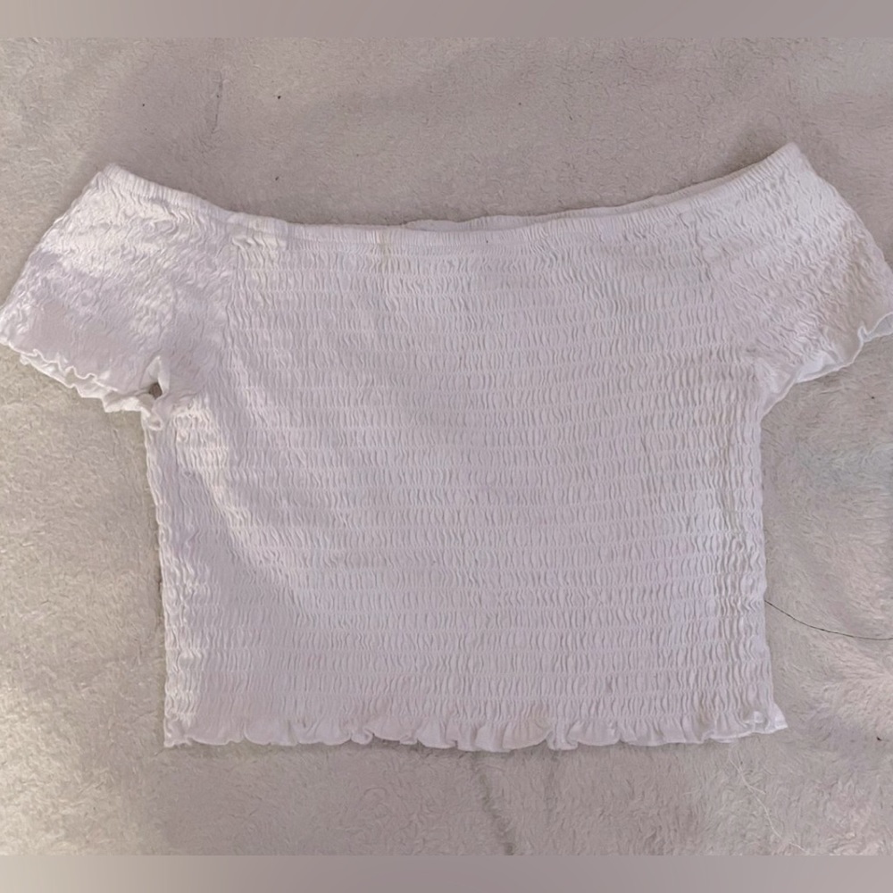 Arizona White off the shoulder tee